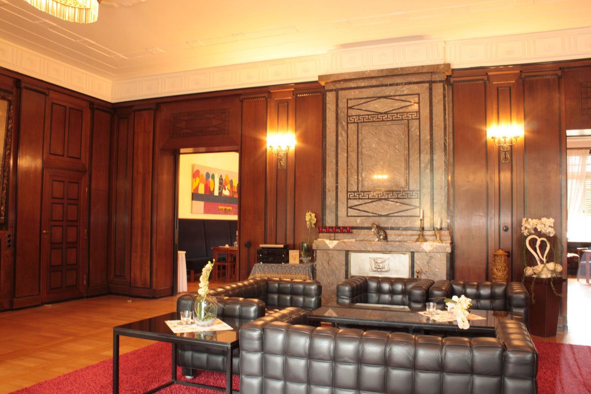 Leonardo Room - Fireplace Room
