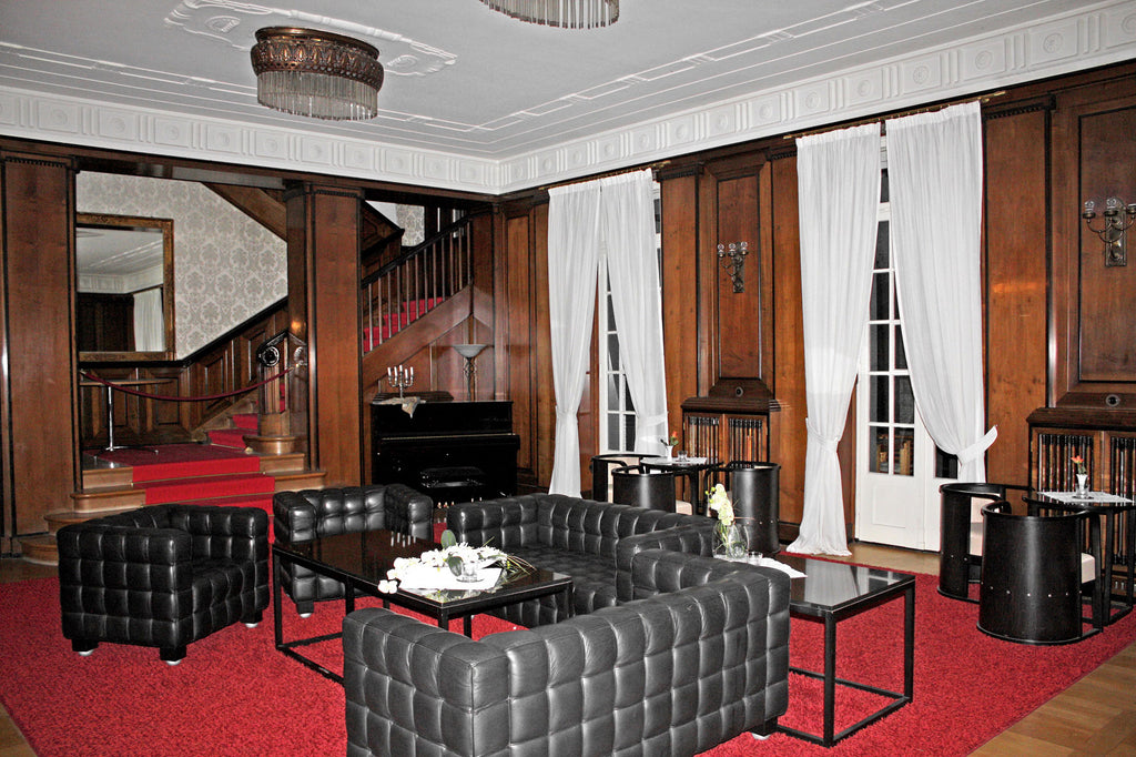 Leonardo Room - Fireplace Room